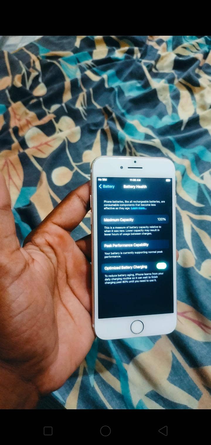 Apple iPhone 7 3