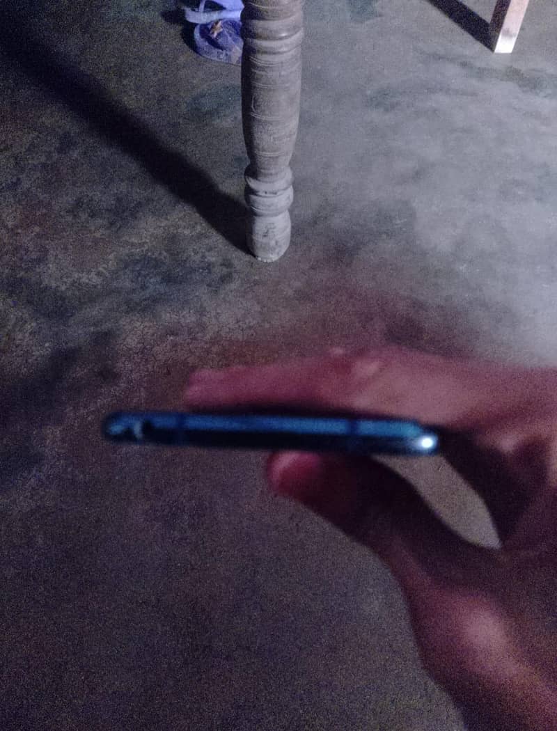 LG V30 Plus 1