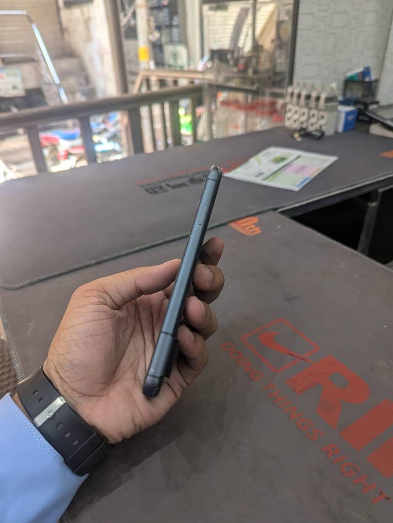 Google Pixel 8 0