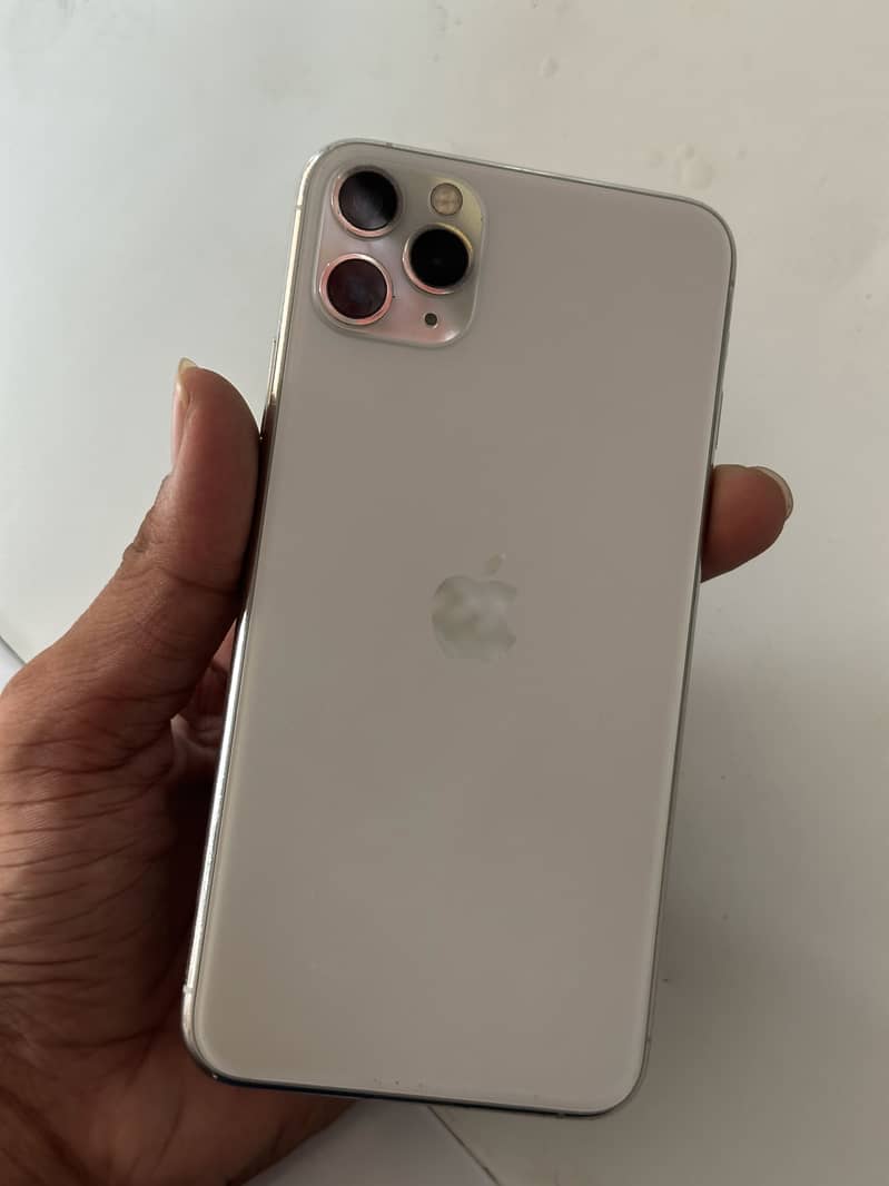 Apple iPhone 11 Pro Max 5