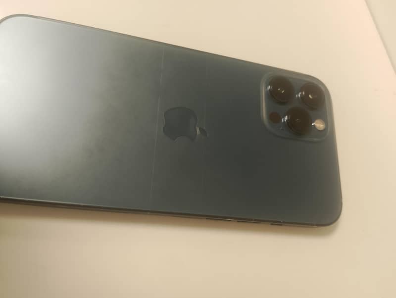 Apple iPhone 12 Pro Max 2