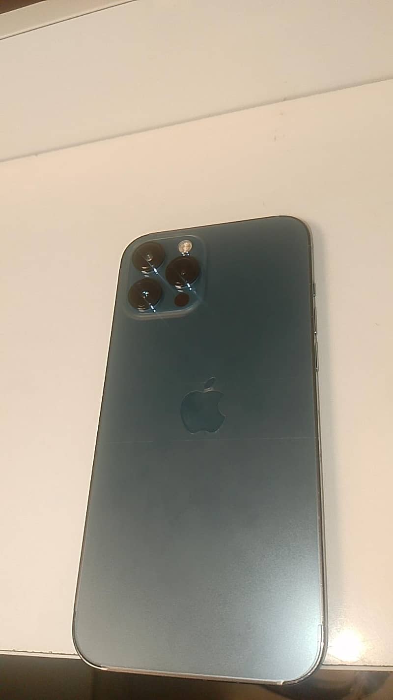 Apple iPhone 12 Pro Max 3