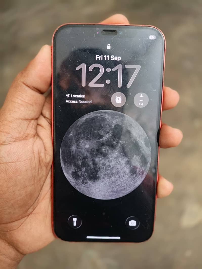 Apple iPhone 12 lash condition 1