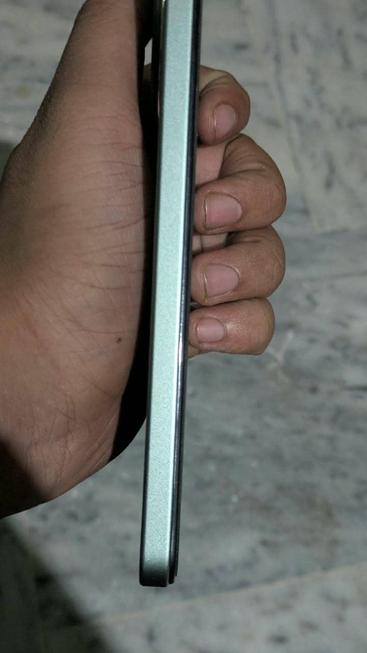 Xiaomi POCO C75 3