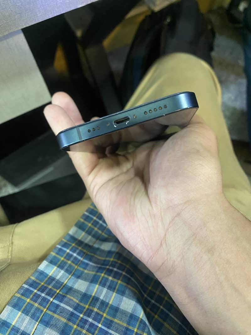 iphone 13 4