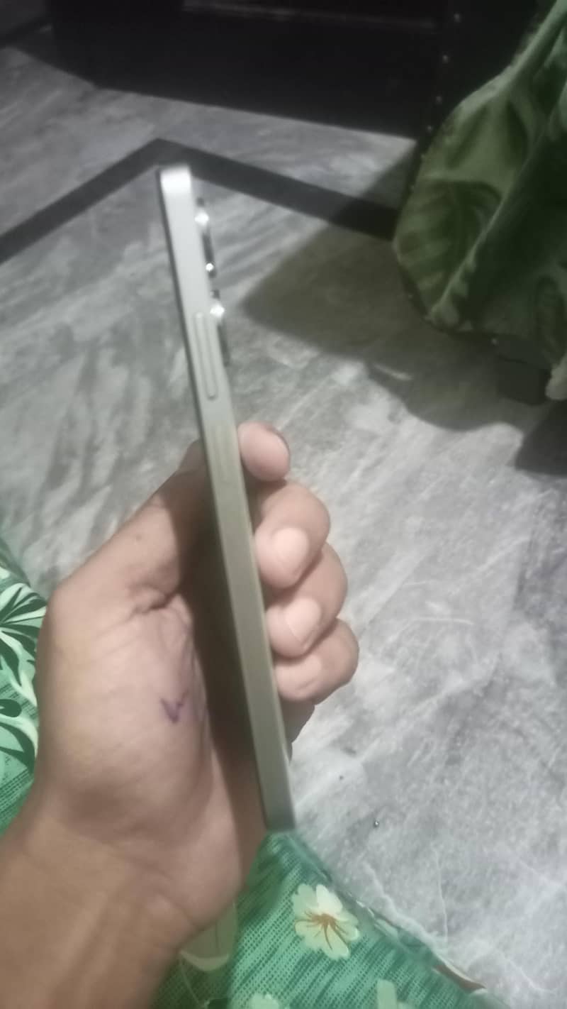 Realme Note 60x 2