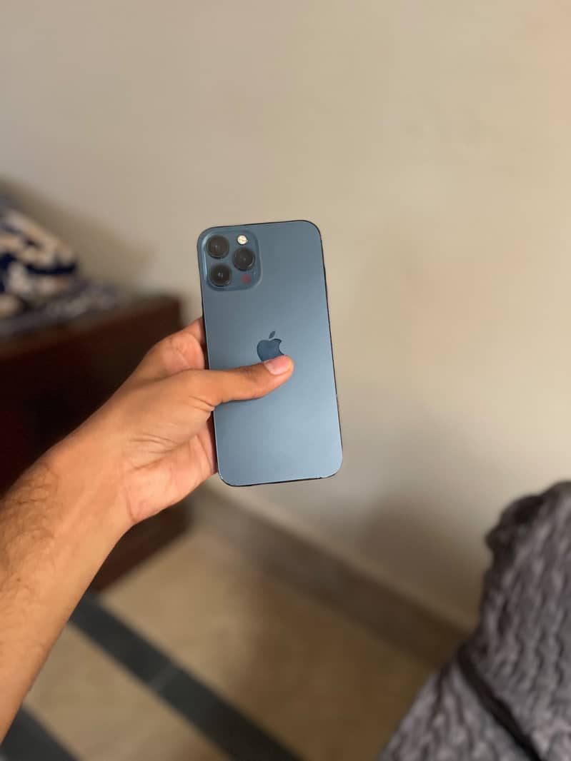 Apple iPhone 12 Pro Max 2