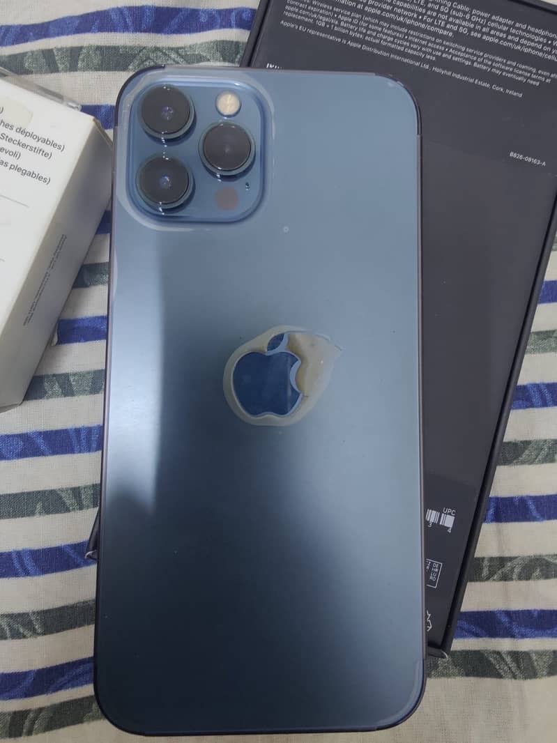 Iphone 12 pro max 3