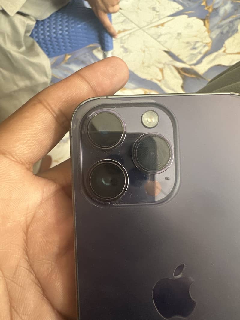 Apple iPhone 14 Pro Max 6