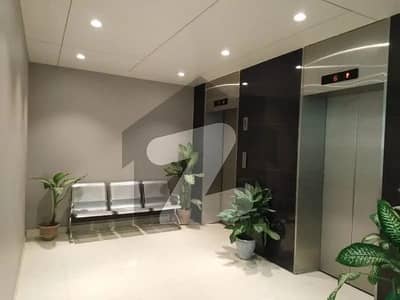 LUXURY APARTMENT AVAILABLE FOR SALE