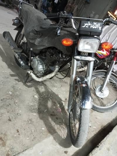 Honda CG125 (Karachi NUM) Genuine Bike.