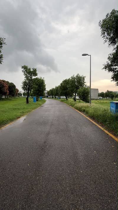 8 Marla 75 Sq Ft (Extra Land) Semi Commercial Plot For Sale