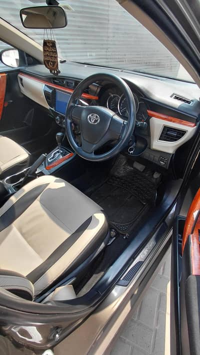 Toyota Corolla Altis 1.6 auto 2016