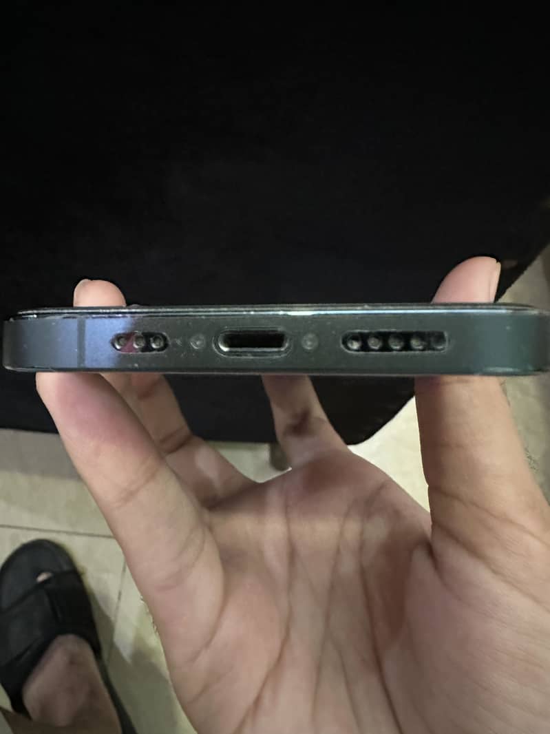 Apple iPhone 12 Pro 2