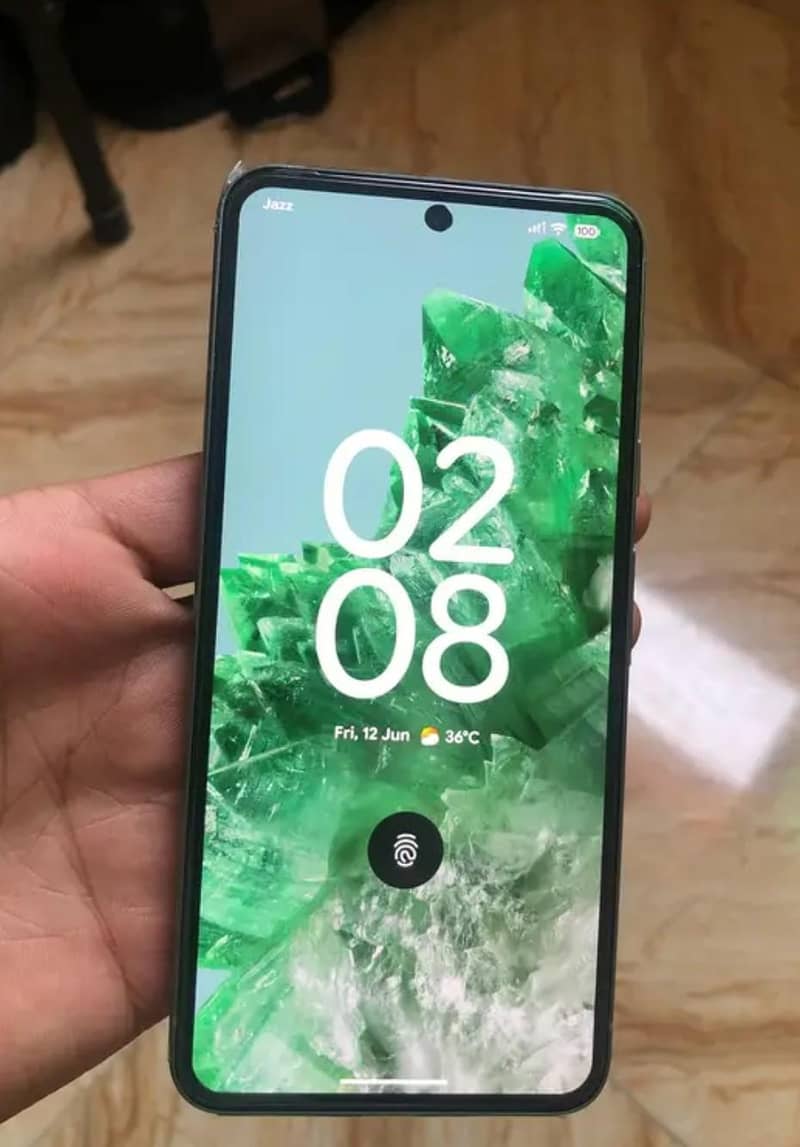 Google pixel 8 2
