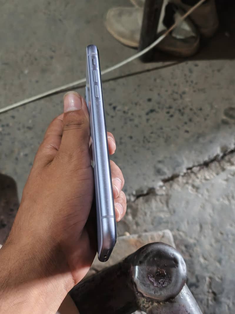iphone 11 jv 1