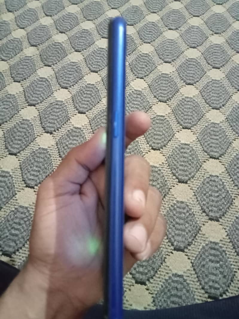 Realme C2 5