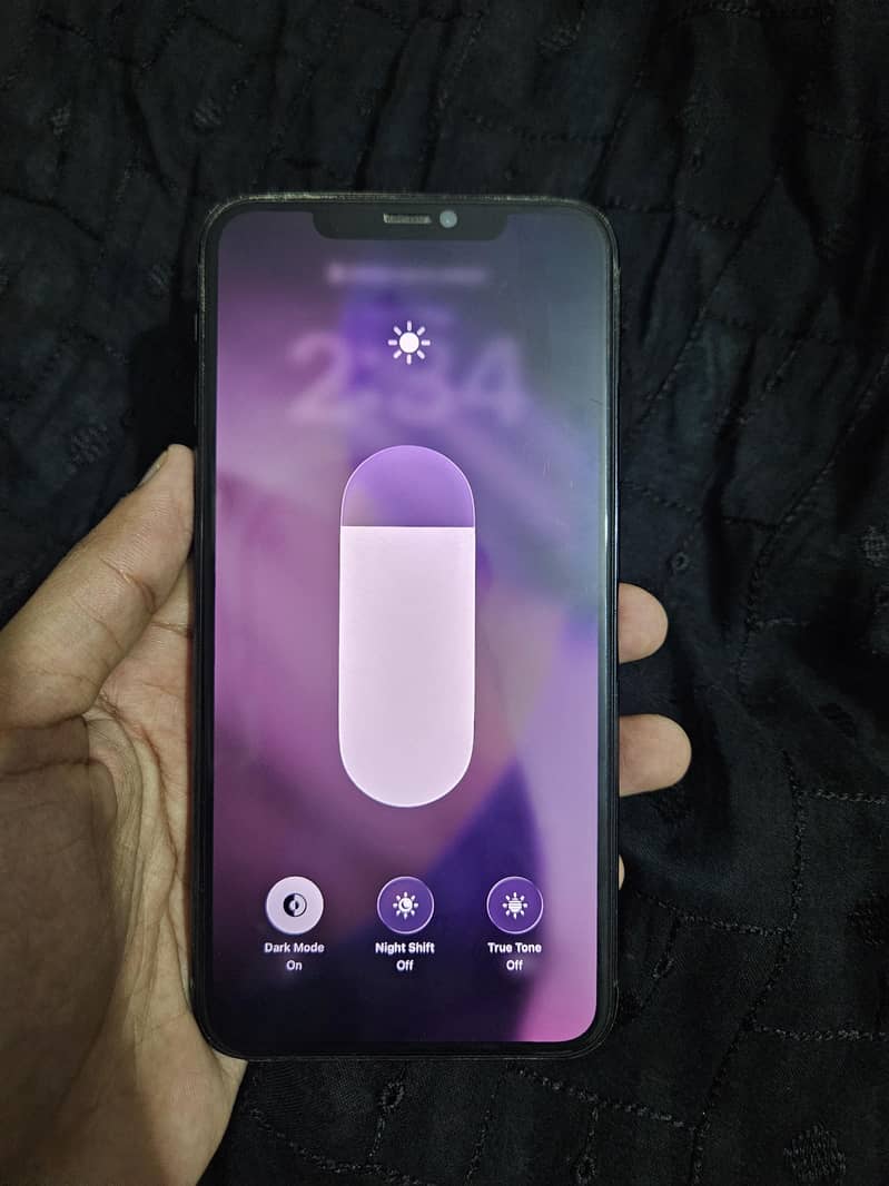 Apple iPhone 11 Pro Max 3