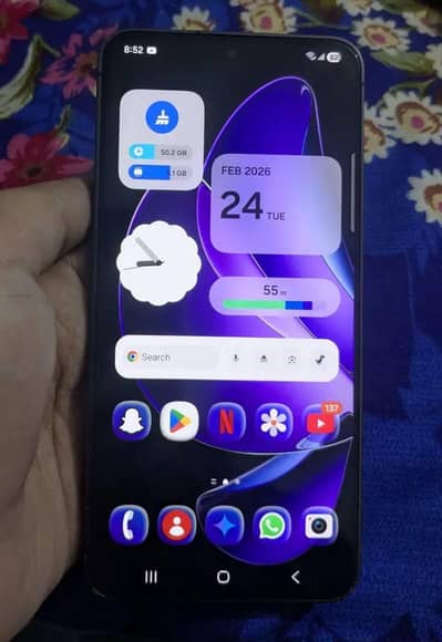 Samsung Mobile S24