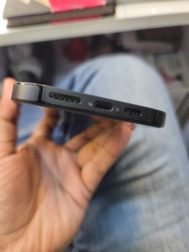 Apple iPhone 14 Pro Max 2