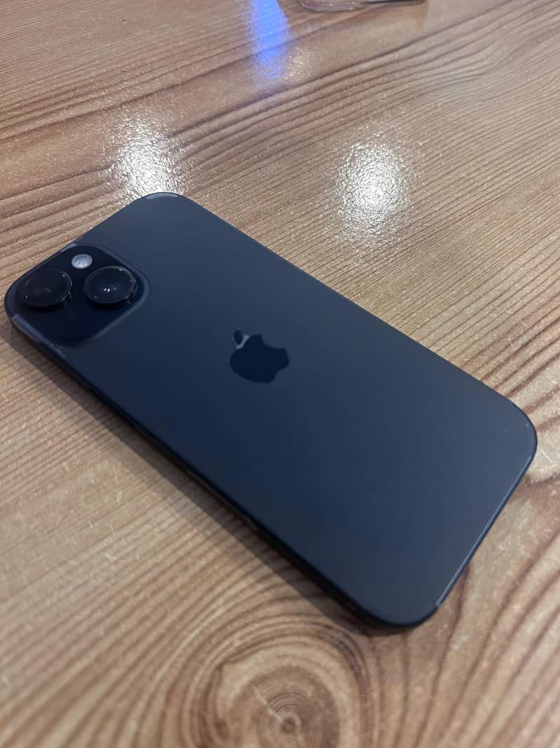 Apple iPhone 15 0