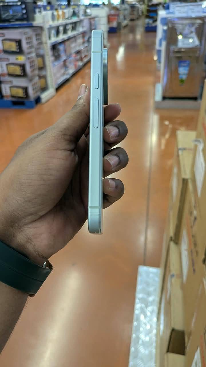 Google Pixel 9 2