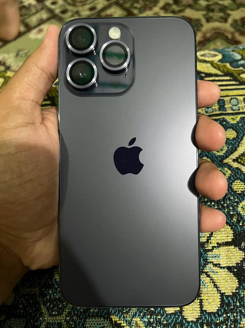 Apple iPhone 14 Pro Max 0