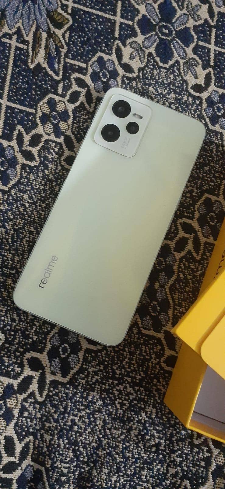 Realme C35 2