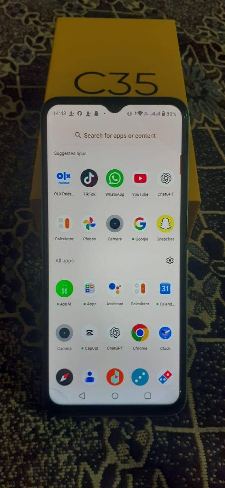 Realme C35 4