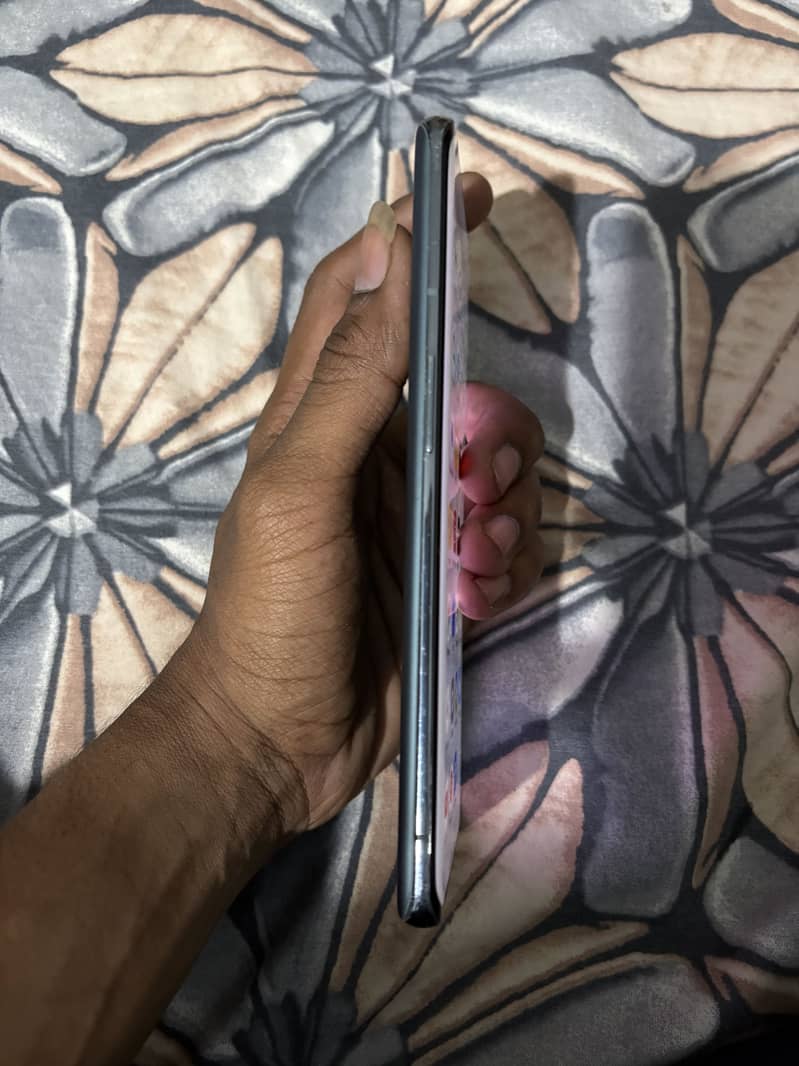 One Plus 9 Pro 3