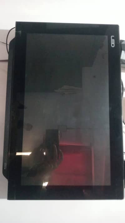 LED with HDMI port and speaker