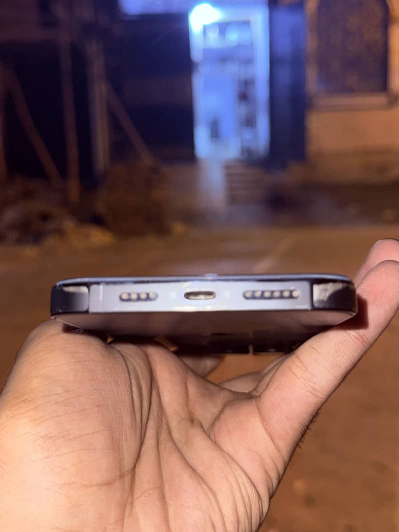 Apple iPhone 14 Pro Max 5