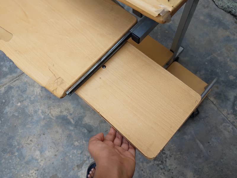 Computer table 2