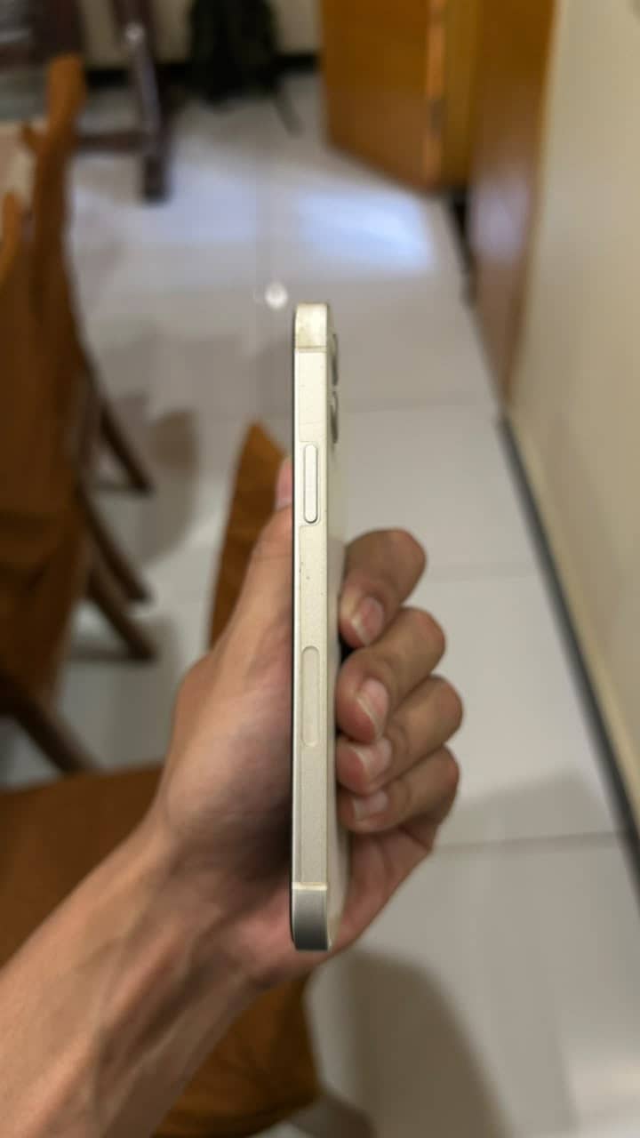 Apple iPhone 12 2