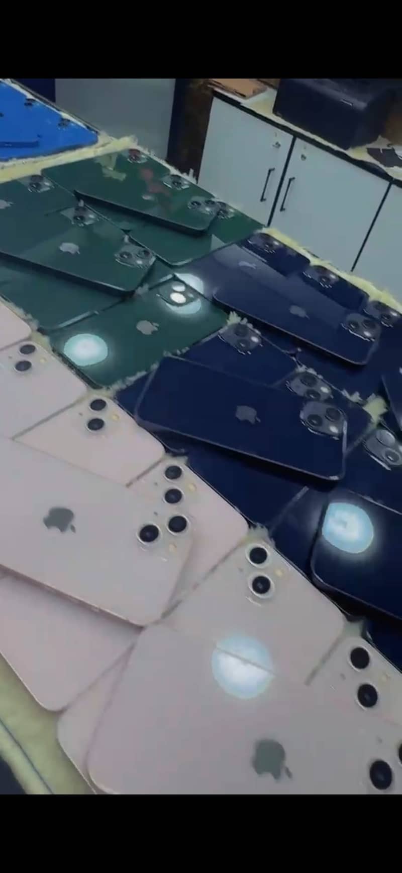 Apple iPhone 13 3