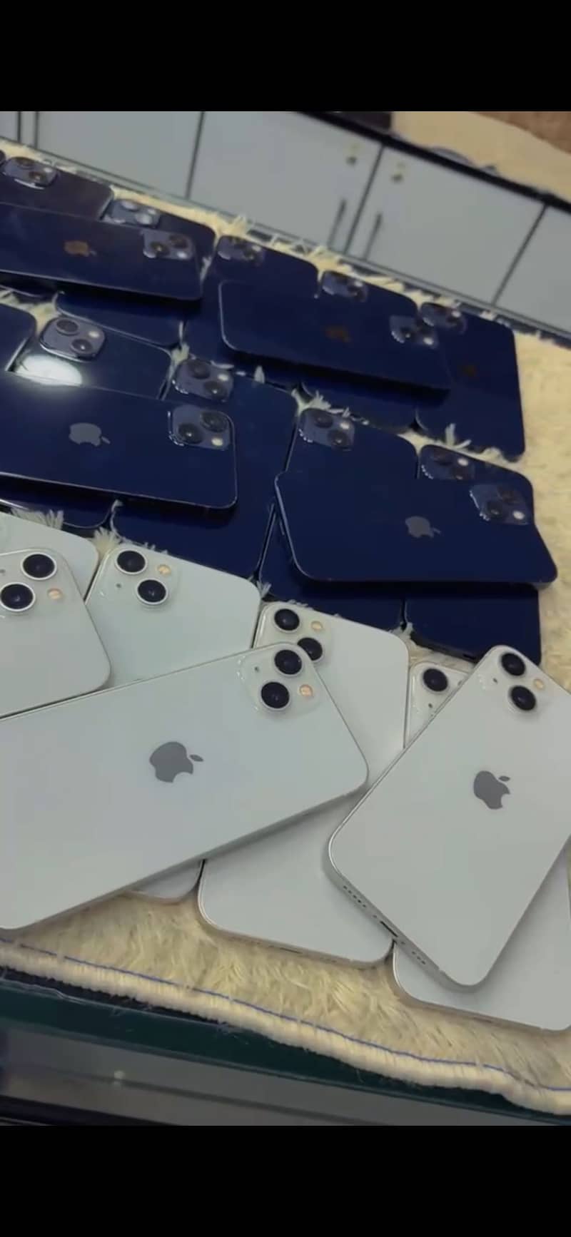 Apple iPhone 13 4