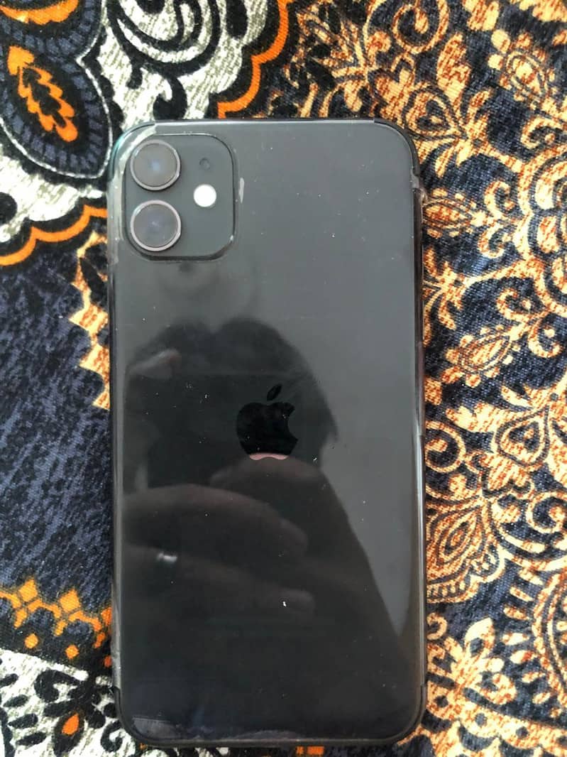 Apple iPhone 11 0