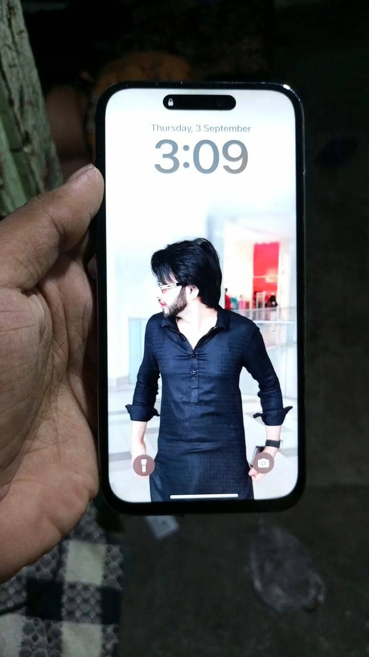 Apple iPhone 14 Pro Max 3