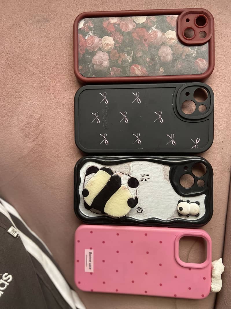Apple iPhone 13 8