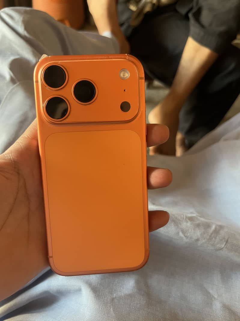 Apple iPhone 17 Pro 3
