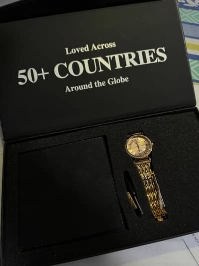 Brand New Sveston Ladies Golden Watch | Original Box