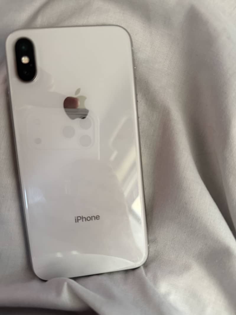 Apple iPhone X 5