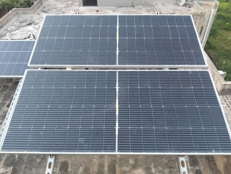 2 two soler panels 0