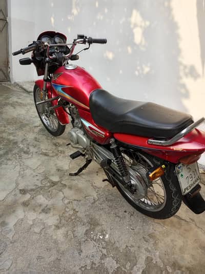 Honda Deluxe antique piece