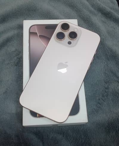 Apple iPhone 16 Pro Max