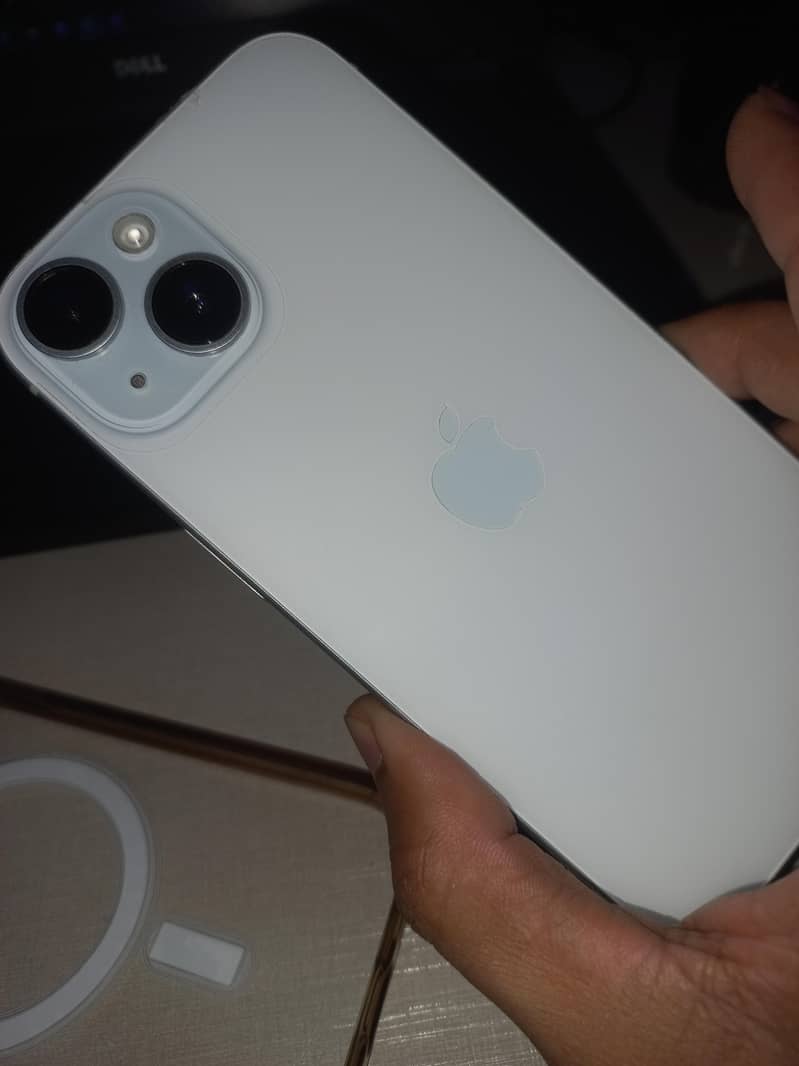 Apple iPhone 15 1