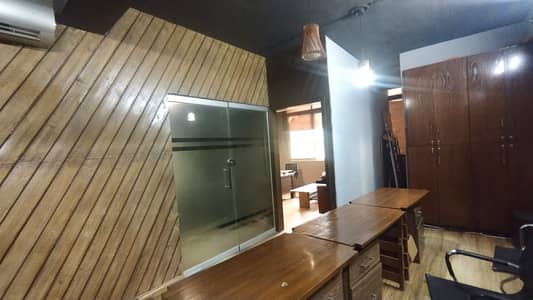 Prime VIP Location In A Neat & Clean Commercial Plaza Office Size: 22 X 39 (858sq. Ft) G-11 Markaz,