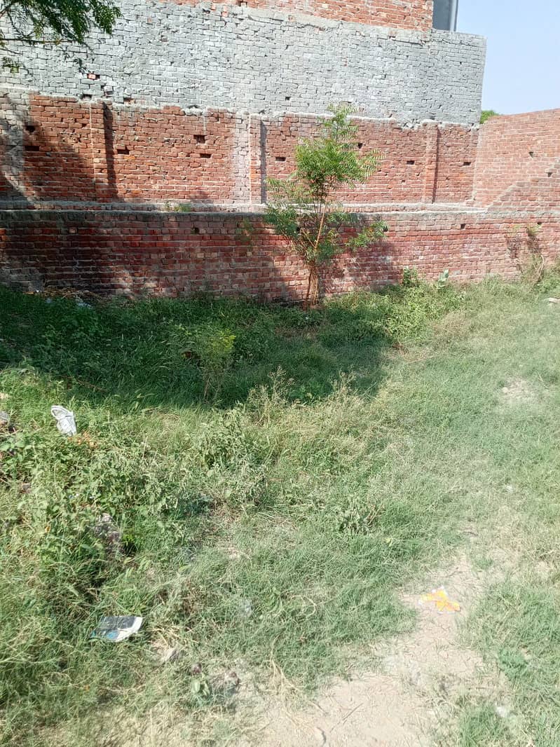 3 Marla Plot in Lahore 2