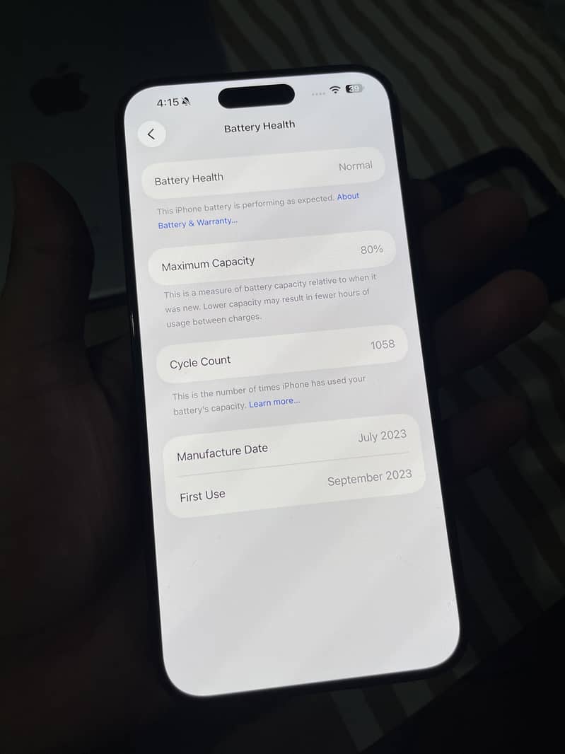 Apple iPhone 15 Pro Max 2