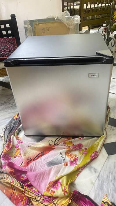 Brand new Mini Room Refrigerator for sale. (HR-66B single door)